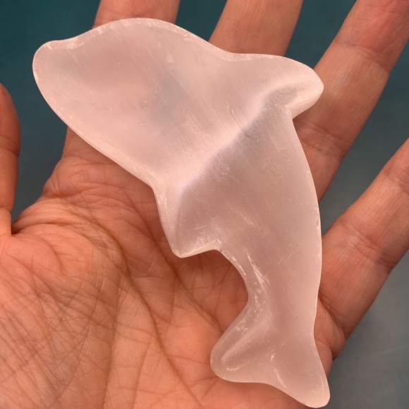SALE!! Selenite dolphin bowl pendulum pagan cleanser - Picture 4 of 9